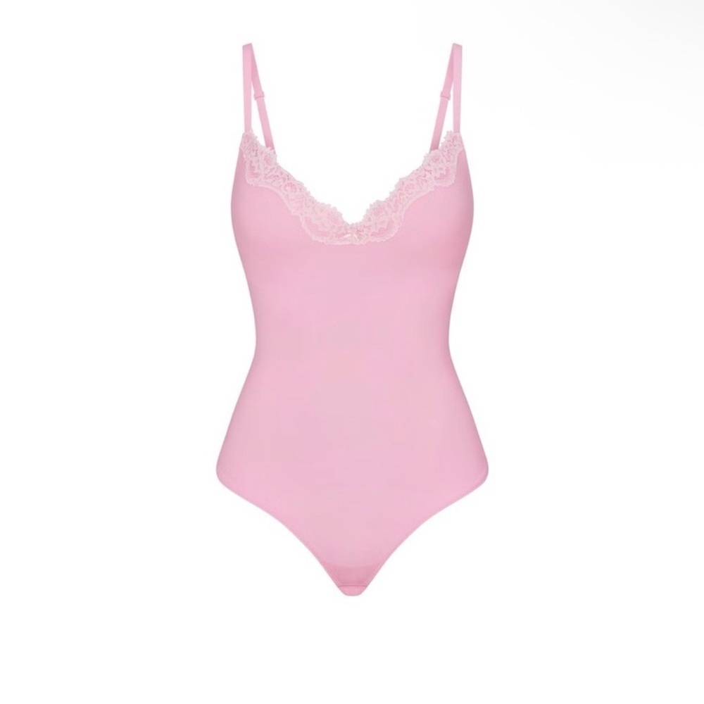 NWT Skims Fits Everybody Lace Push-up Thong Bodysuit Size L in Bubblegum Tonal - Picture 2 of 2